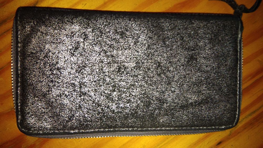 Carteira porta notas/moedas/cartões, Old Navy.