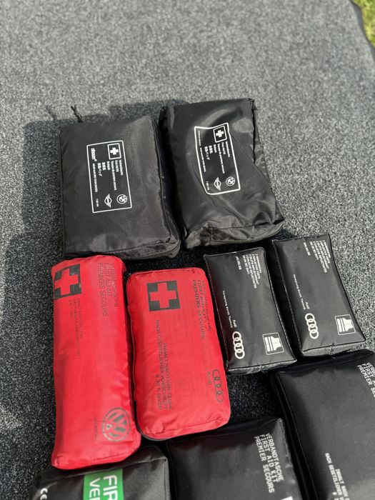 Автомобільні аптечки для автомобіля Mercedes, BMW, Mini, VW, Audi.