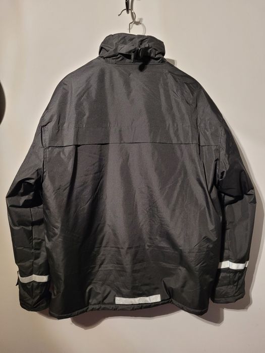 Куртка чорна з светоотражателями