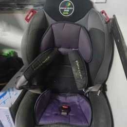 Cadeira de criança para automóvel da PIERRE CARDIN