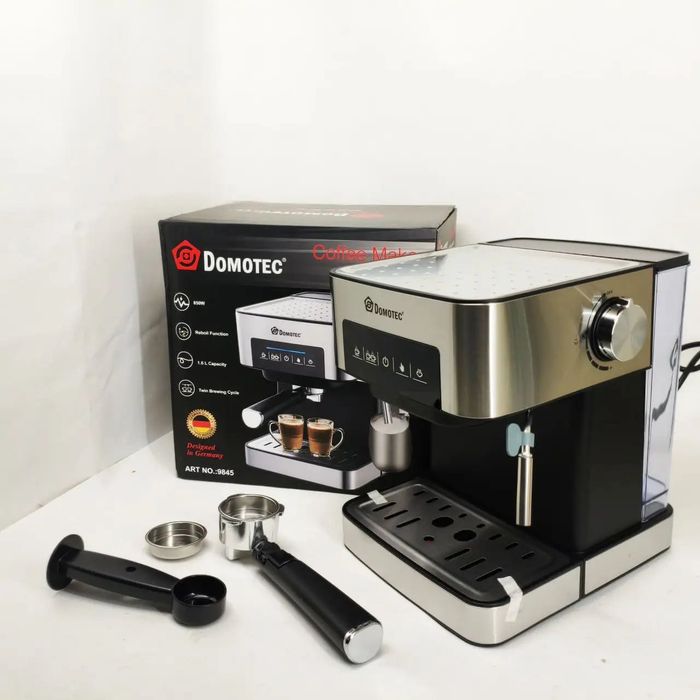 Кавоварка Domotec MS-136: 850 Вт, 15 бар, сенсорна панель, регулювання пари,підігрівання чашок кавомашина