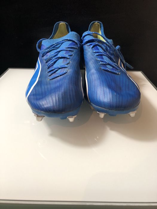 Футболіні бутиси , оригінал , нюансів немає