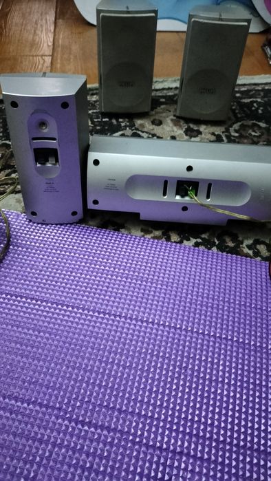 6- Colunas Philips  de 6 OHM cada