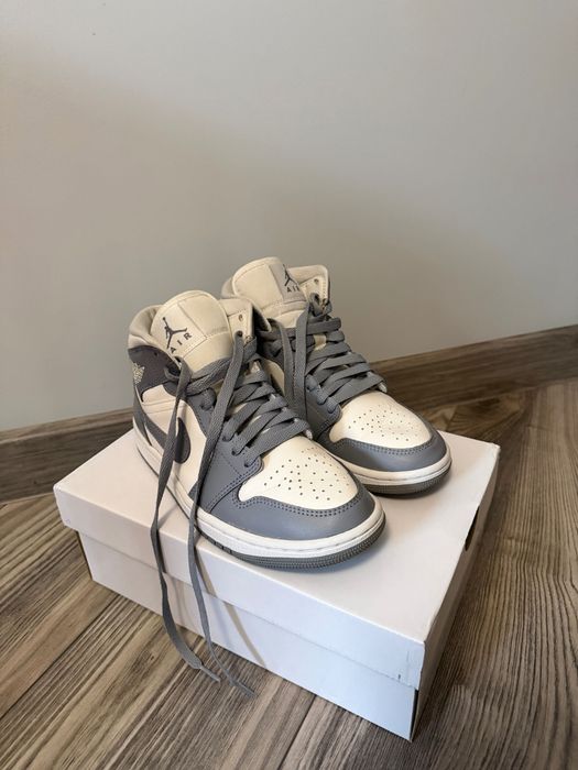 Nike buty jordan szare
