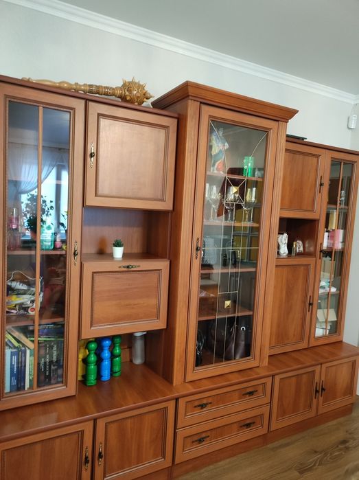 Меблі у вітальню