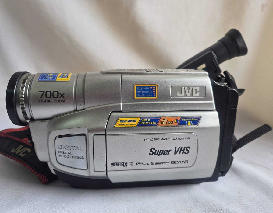 Видеокамера JVC GR-SXM 49E