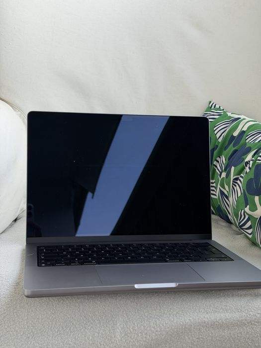 Macbook Pro 14 m1 Pro 16/512