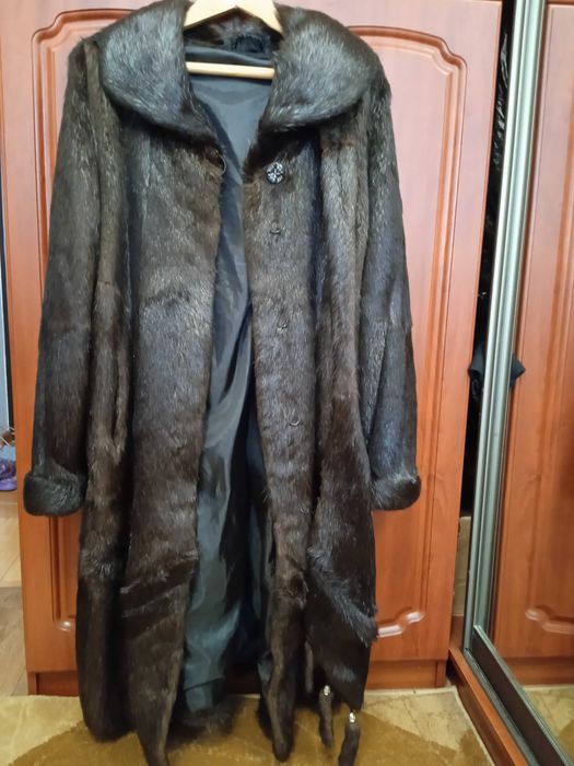 шуба з нутрії нова з етикеткою
