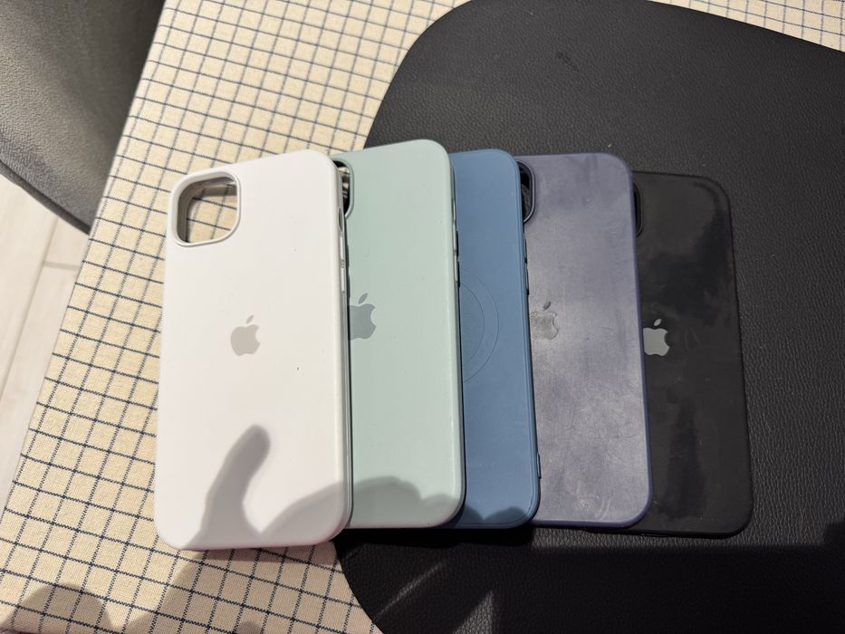 Чохли на iphone 14 plus