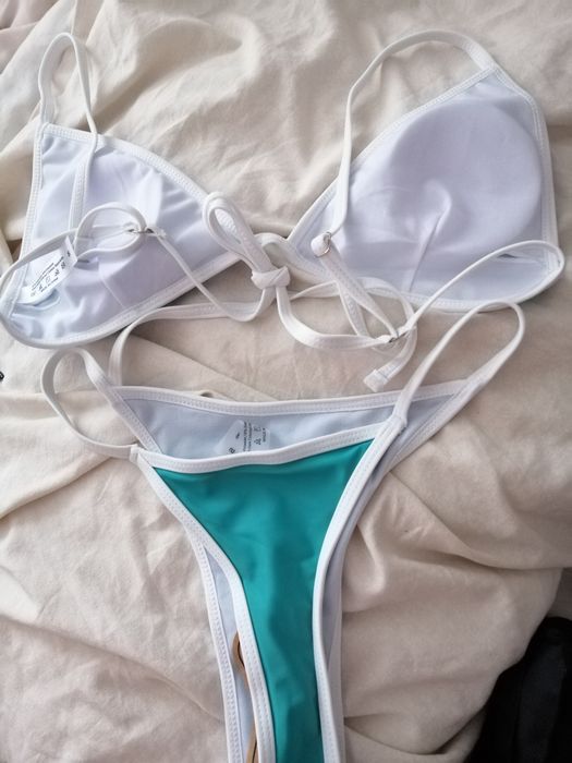 Bikini verde e branco