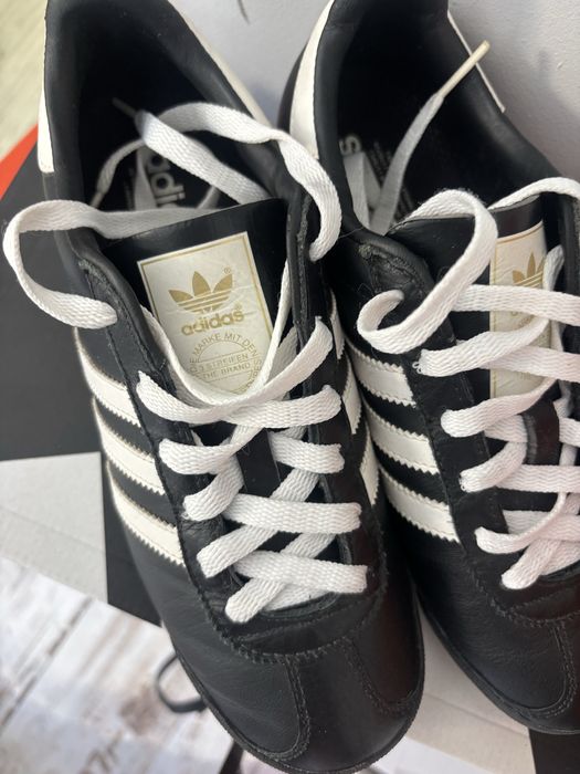 Adidas kick 2 skora naturalne skorzane czarne biale