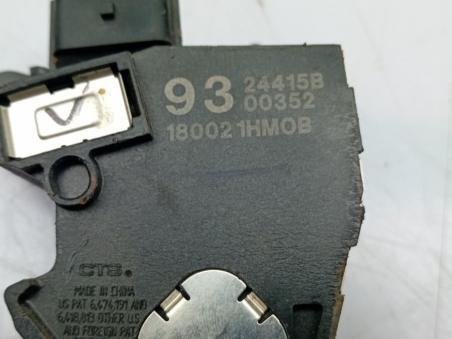 Pedal do acelerador NISSAN Juke (F15)