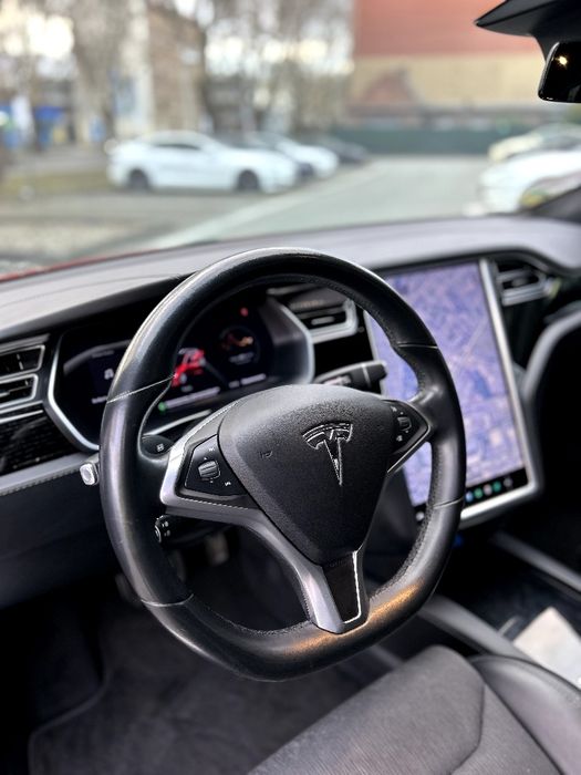 Tesla model s , Тесла модел s
