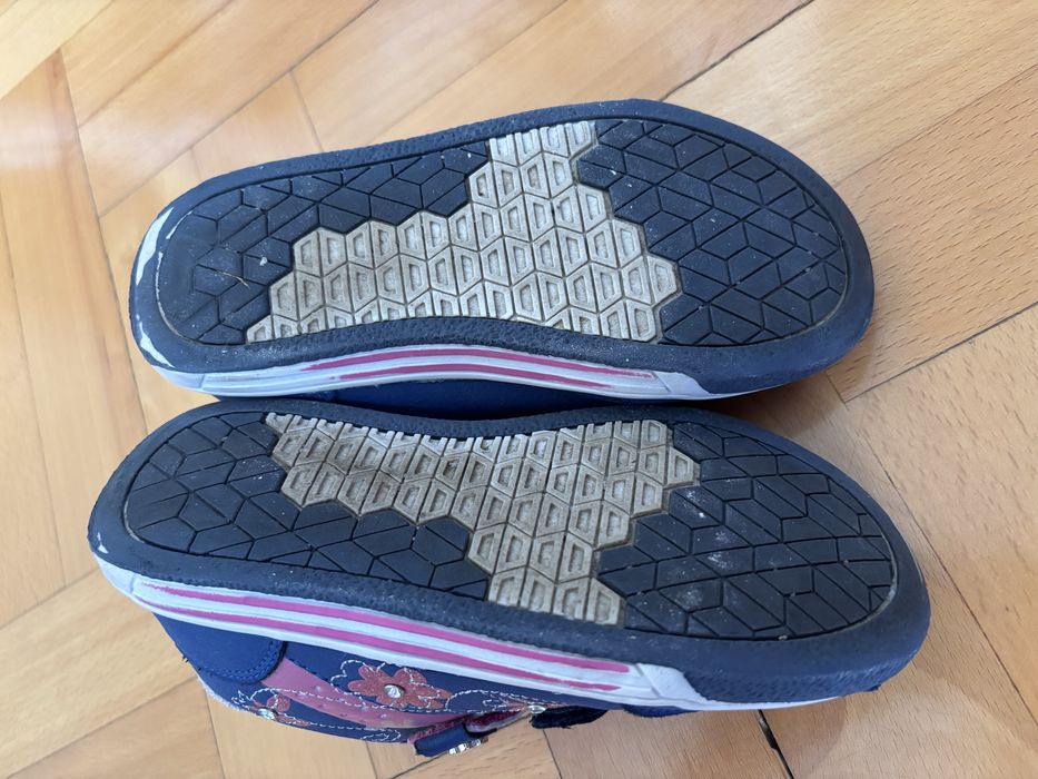 Buty dziewczęce rozm. 32