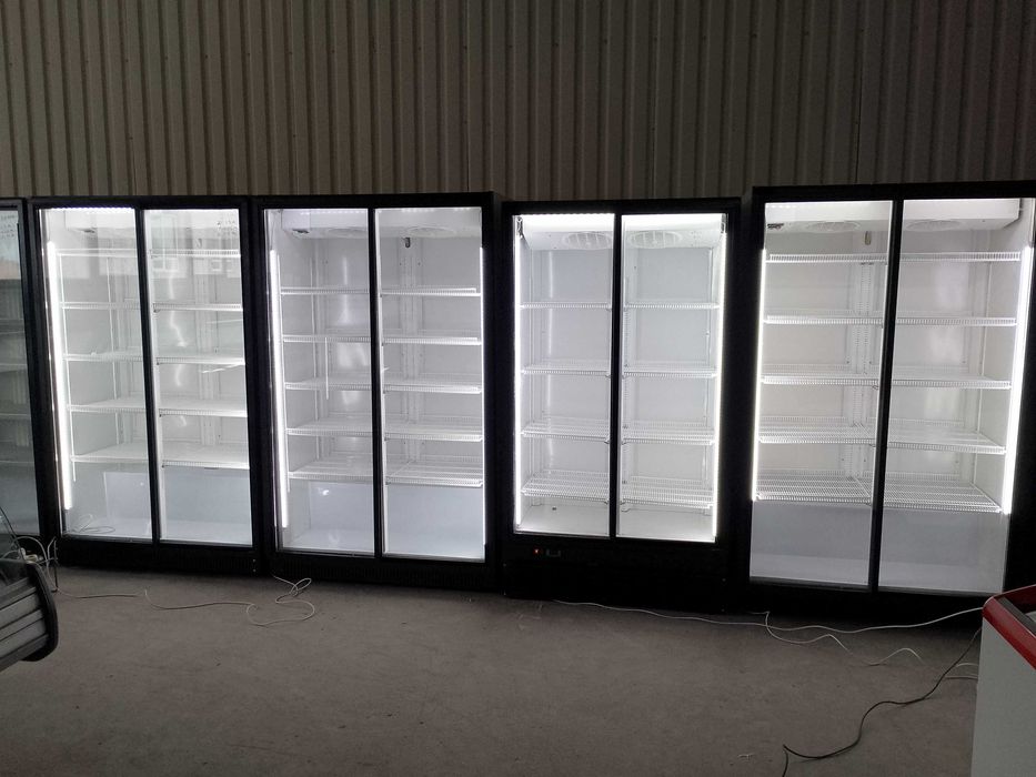 холодильный шкаф , витрина , витринный шкаф , бутылочный , пивной  Б.У