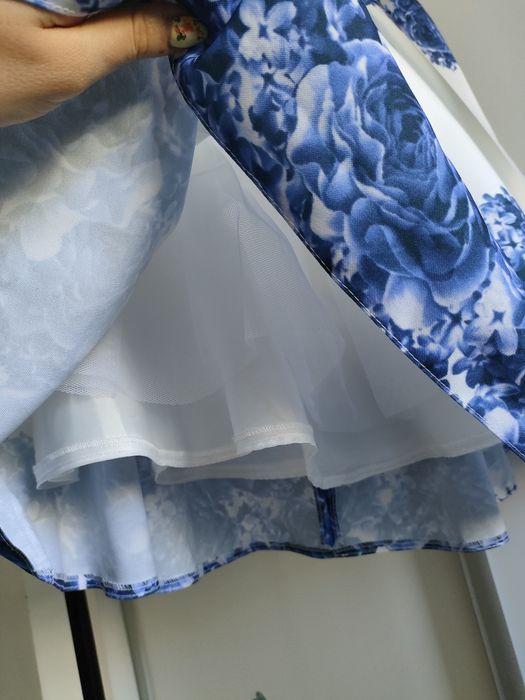 Piękna Sukienka 36/38