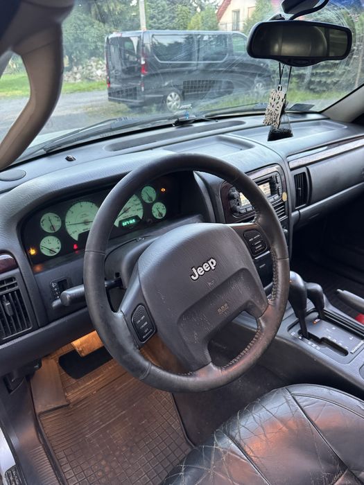Продам Jeep Grand Cherokee