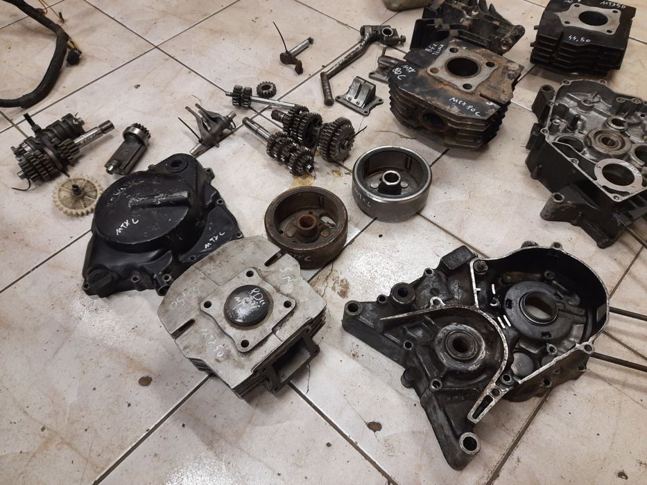 Honda Mtx 80 C silnik HD02E części cylinder magneto kopka karter  kapa