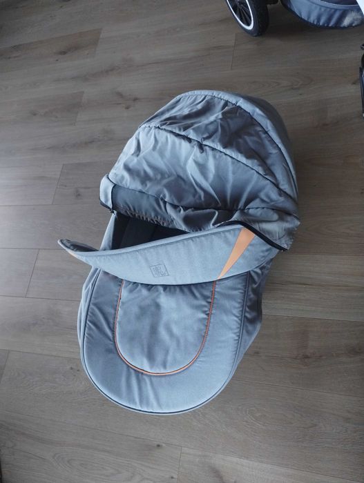 Wózek 3 w 1 Jedno Fyn dmuchane koła