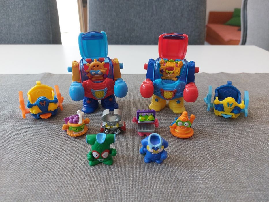 Zestaw figurek Superthings