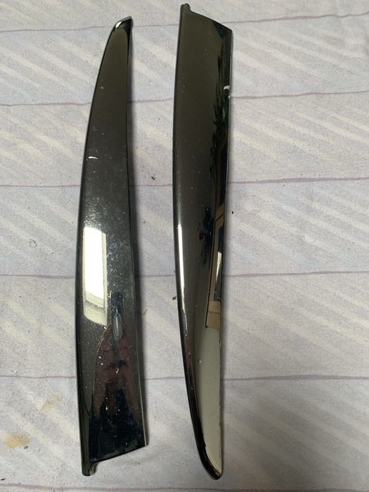 Заглушки і хроми передній бампер Рено Лагуна 3