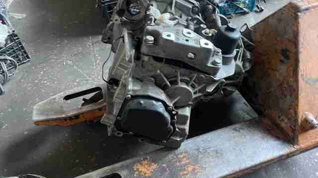 КПП автоматическая (АКПП) Volkswagen Passat B7 10-15