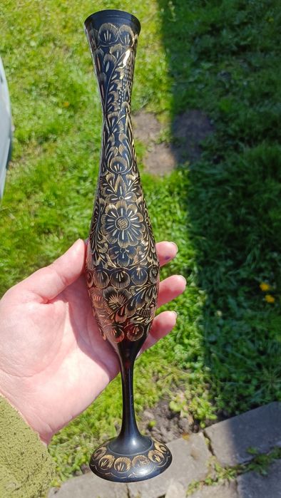 Продам вазу з латуні