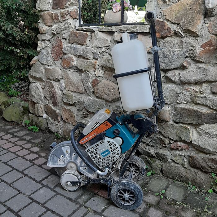 Przecinarka spalinowa MAKITA z wózkiem do betonu asfaltu kostki +WÓZEK