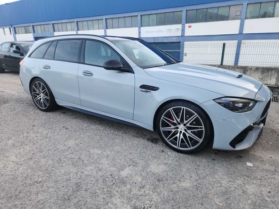 Mercedes- Benz C63 AMG S 680cv