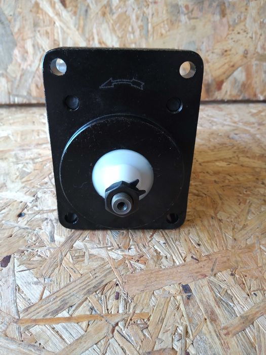 Pompa hydrauliczna Dominator dwusekcyjna kombajn zbożowy claas