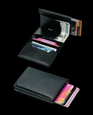 Carteira com proteçao de cartoes credito e debito