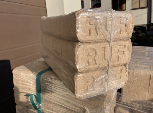 Brykiet RUF drzewny BUKOWY SUPER Jakość węgiel,drewno-transport