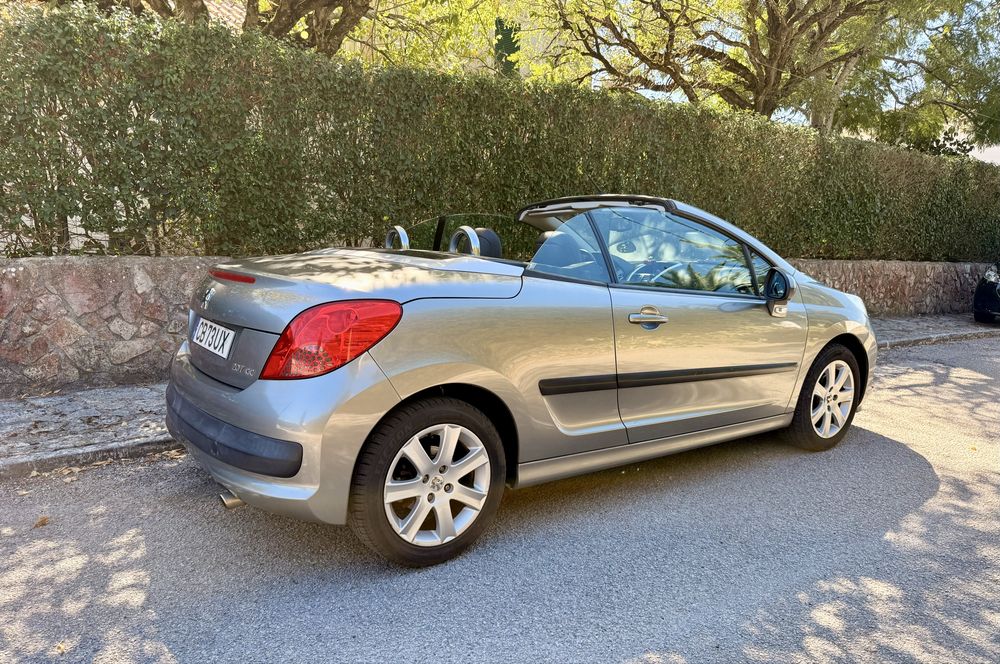 Peugeot 207 CC 1.6 16v 06/2007 foto 2