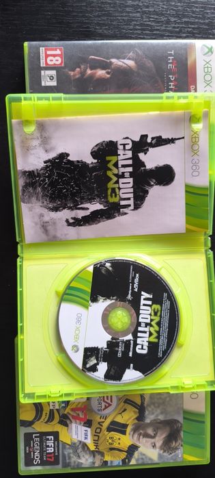 Metal gear solid 5/Call of duty modern warfare 3/Fifa 17 Xbox 360