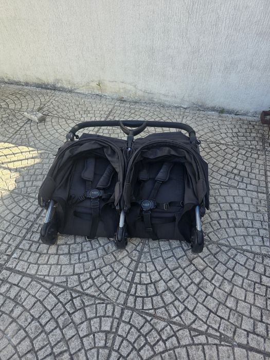 Carrinho de gémeos Britax