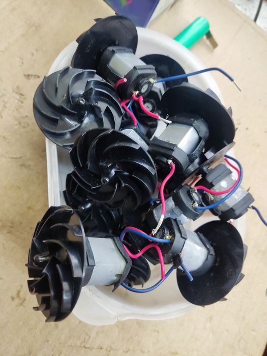 Karcher  Easy Classic Silnik elektryczny ściągaczki do wody SPRAWNY