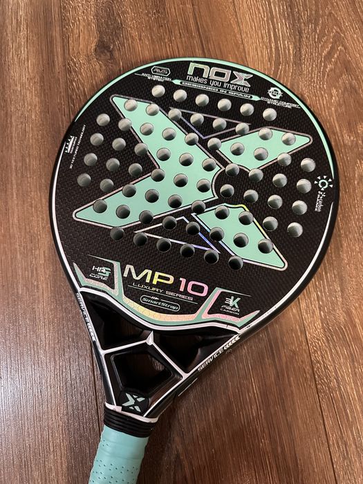 Fajna rakieta do padla - NOX Luxury Series MP10 BY Mapi Sanchez - carbon  3k - ladny stan -