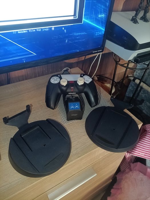 Підставка для консолі  ps5
