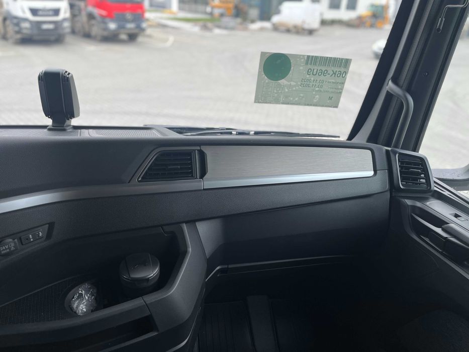 MAN TGX 18.520 4x2 BL SA D30 Euro 6 2025 Сідельний тягач