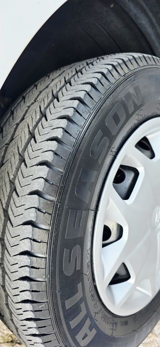 FORD TRANSIT CUSTOM 2.0 TDCi 130CV L2H1 – 2017 – 171.130 KM – IVA DEDUTÍVEL