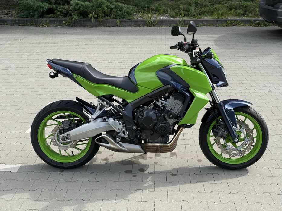 Продам Honda CB650F