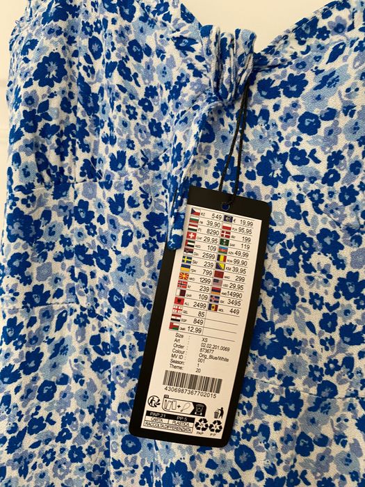 FB Sister r. XS/S sezane style