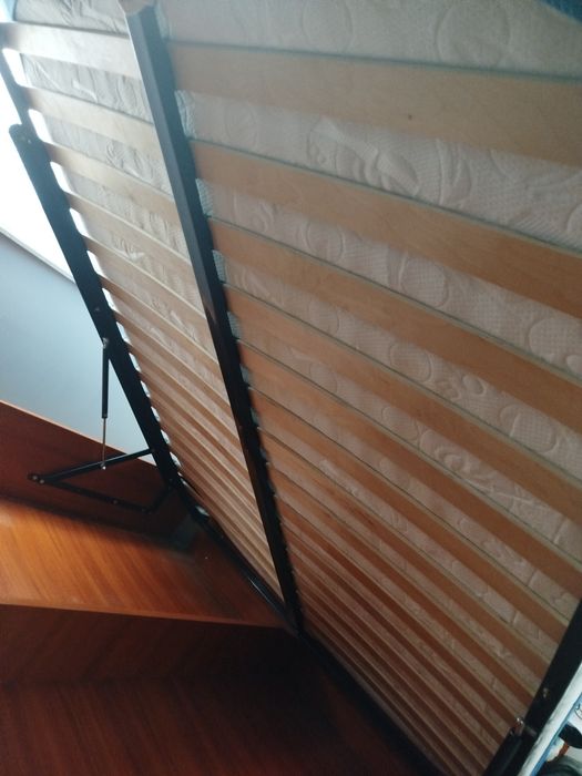 Łóżko 160 cm x 200 cm