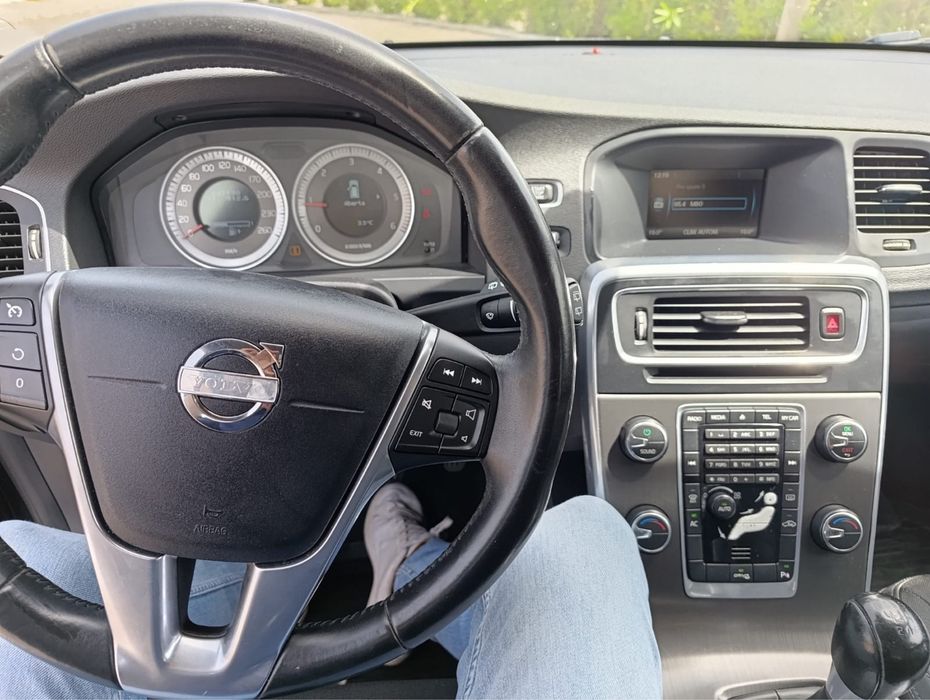 Volvo V60 drive 1.6 diesel foto 5