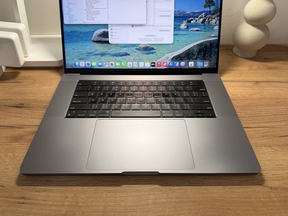MacBook Pro 16’ 2021 32GB RAM 16 GPU 512GB SSD 88%