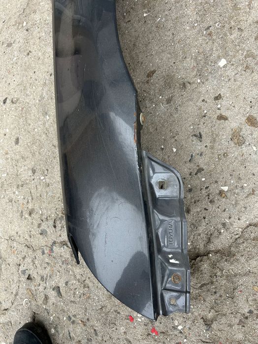 Крило Toyota Avensis T25, рест