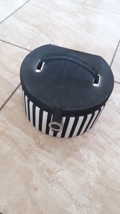 Kuferek na biżuterię THOMAS SABO
