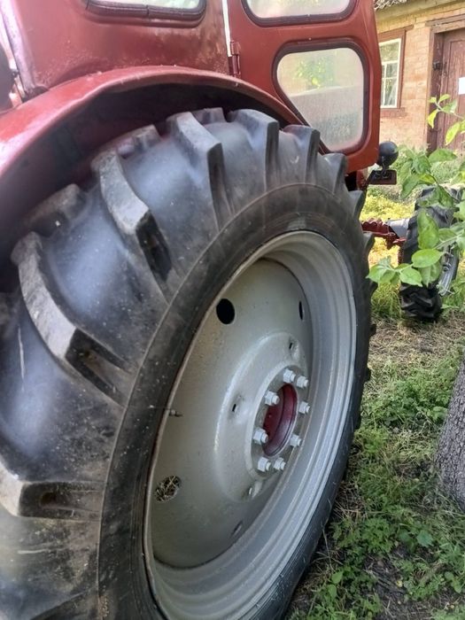 Продам трактор Т-40