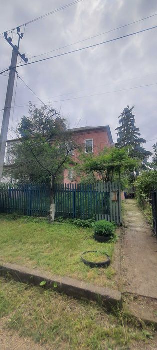 Продаю 3 кім. 2поверхову квартиру з гаражом  на Сахарному - View 6