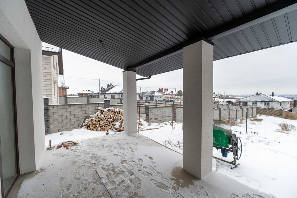 Новий цегляний будинок 100 м²  4 кімнати | тераса